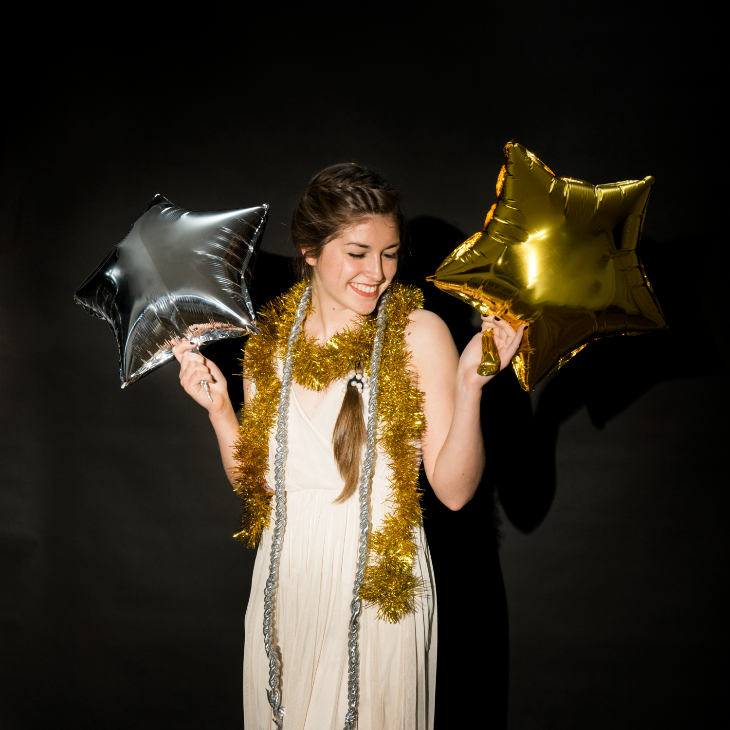 Qué ponerse en una graduación: looks de graduación elegantes para chicas sin parecer invitada de boda